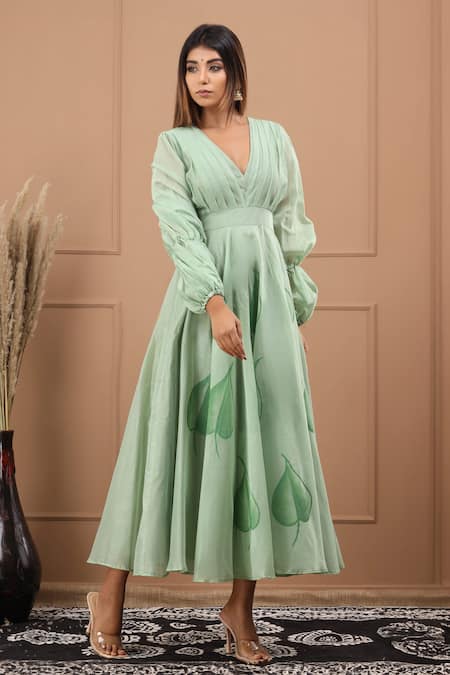 Buy_Suti Kapda_Green Chanderi V-neck Floral Handpainted Flared Gown _Online_at_Aza_Fashions