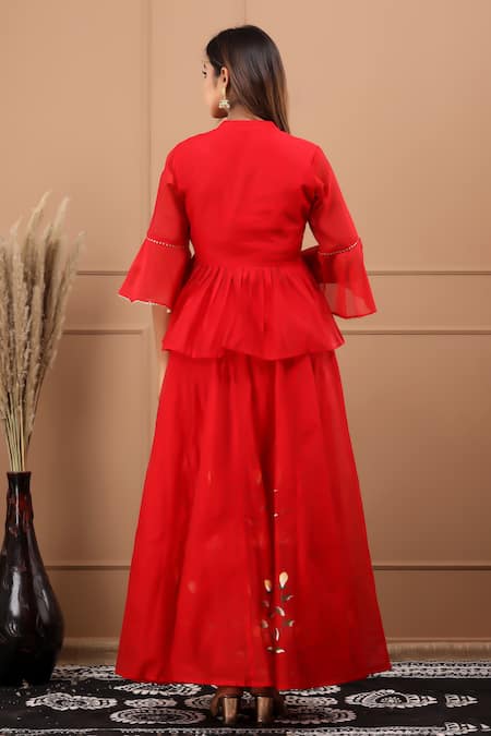 Suti Kapda Floral Handpainted Lehenga Set 