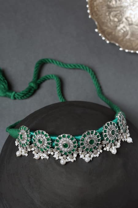 Mero Jewellery Green Onyx Embellished Bahar Choker 