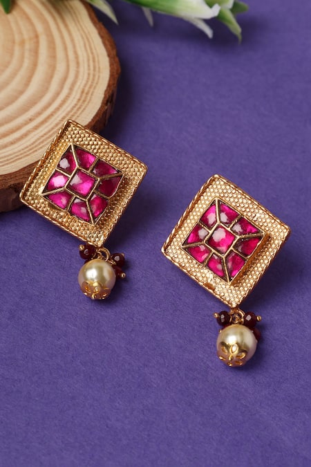 Mero Jewellery Contrast Kundan Embellished Earrings 