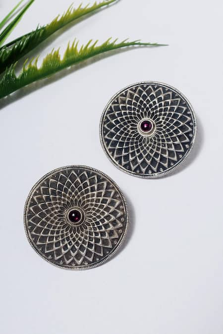 Mero Jewellery Tribal Carved Studs 