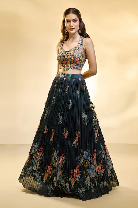 Shop Ariyana By Aza Emerald Green Silk, Net, Muslin Embroidery, Pleated Floral Print Lehenga Set Online at Aza Fashions Shop_Ariyana By Aza_Emerald Green Silk, Net, Muslin Embroidery, Pleated Floral Print Lehenga Set _Online_at_Aza_Fashions