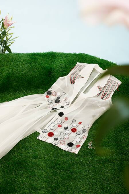 Eclat By Prerika Jalan_Ivory Organza, Muslin Beads, Embroidery Lilium Asymmetric Hem Jacket Pant Set _at_Aza_Fashions