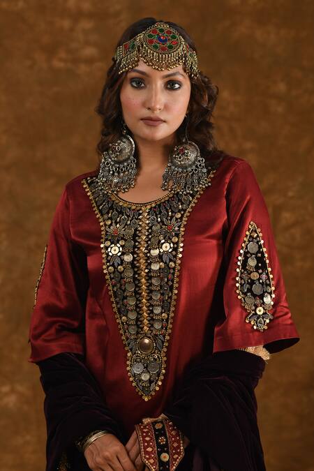 Ekavira_Maroon Silk Embroidery Round Rubina Coin Charm Embellished Kurta With Tulip Pant _Online_at_Aza_Fashions