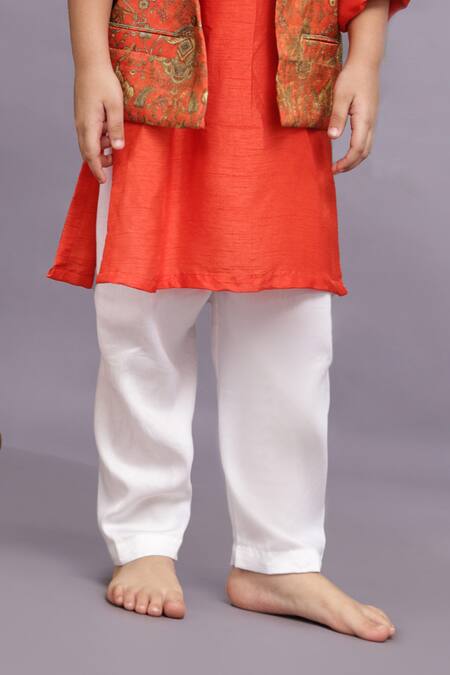 LA Dee DA Orange Bamberg Silk Print Floral Bundi Kurta Set Online at Aza Fashions LA Dee DA_Orange Bamberg Silk Print Floral Bundi Kurta Set _Online_at_Aza_Fashions
