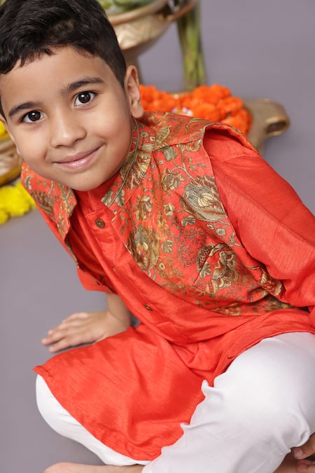 Buy LA Dee DA Orange Bamberg Silk Print Floral Bundi Kurta Set Online at Aza Fashions Buy_LA Dee DA_Orange Bamberg Silk Print Floral Bundi Kurta Set _Online_at_Aza_Fashions