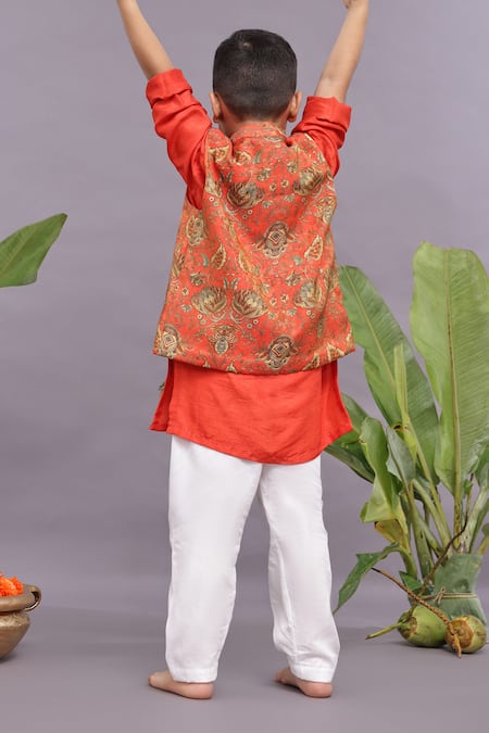 Shop LA Dee DA Orange Bamberg Silk Print Floral Bundi Kurta Set at Aza Fashions Shop_LA Dee DA_Orange Bamberg Silk Print Floral Bundi Kurta Set _at_Aza_Fashions