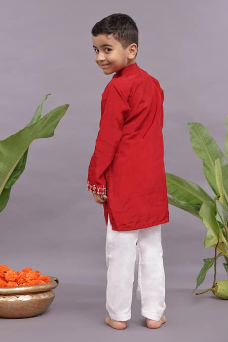 Shop LA Dee DA Red Bamberg Silk Placement Embroidery Floret Kurta Set at Aza Fashions Shop_LA Dee DA_Red Bamberg Silk Placement Embroidery Floret Kurta Set _at_Aza_Fashions