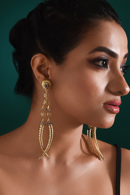 Shop_Zaza By Somya_Gold Plated Stones Ethereal Drops Geometric Studded Long Earrings _at_Aza_Fashions