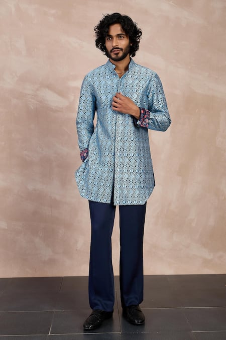 Arjan Dugal Chanderi Silk Zaal Embroidered Short Kurta With Pant 