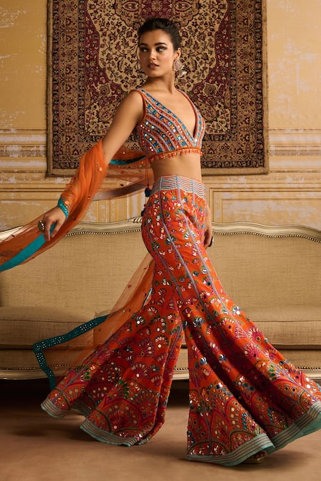 Diyarajvvir Orange Silk, Tulle Beads, Mirrors Plunge Neck Embroidered Blouse Sharara Set at Aza Fashions Diyarajvvir_Orange Silk, Tulle Beads, Mirrors Plunge Neck Embroidered Blouse Sharara Set _at_Aza_Fashions