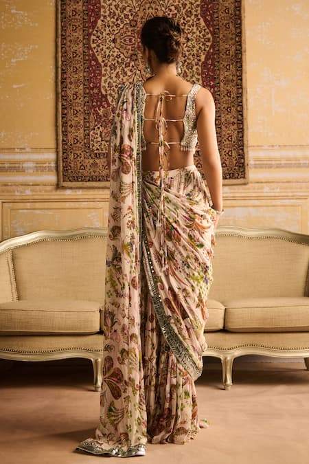 Shop Diyarajvvir Green Crepe, Cosmic Flora Jaal Print Tiered Pre Draped Skirt Saree With Blouse at Aza Fashions Shop_Diyarajvvir_Green Crepe, Cosmic Flora Jaal Print Tiered Pre Draped Skirt Saree With Blouse _at_Aza_Fashions