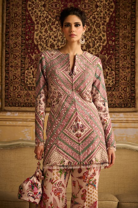 Diyarajvvir Red Georgette, Silk Sequins, Shamiyana Print And Jacket & Flared Pant Set Online at Aza Fashions Diyarajvvir_Red Georgette, Silk Sequins, Shamiyana Print And Jacket & Flared Pant Set _Online_at_Aza_Fashions