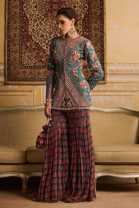 Buy Diyarajvvir Green Georgette, Silk Embroidery, Mirrors, Sequins, Jacket Kurta With Gharara Online at Aza Fashions Buy_Diyarajvvir_Green Georgette, Silk Embroidery, Mirrors, Sequins, Jacket Kurta With Gharara _Online_at_Aza_Fashions