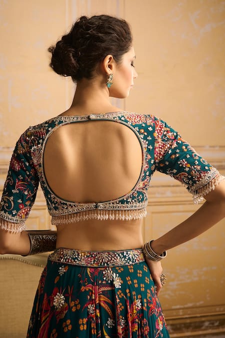 Shop Diyarajvvir Blue Crepe, Georgette Embroidery, Floral Print Lehenga Set With Choker Dupatta at Aza Fashions Shop_Diyarajvvir_Blue Crepe, Georgette Embroidery, Floral Print Lehenga Set With Choker Dupatta _at_Aza_Fashions