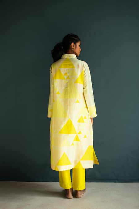 Shop_Oja_Yellow Handloom Cotton, Chanderi, Silk Floral Threadwork Kurta With Pant _at_Aza_Fashions