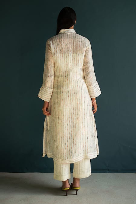 Shop_Oja_Ivory Handloom Cotton, Linen Embroidery Collared Floral Bloom Kurta And Pant Set _at_Aza_Fashions