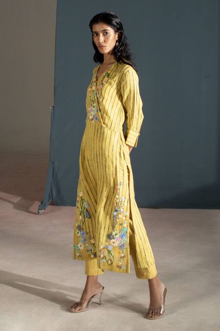 Buy_Oja_Yellow Linen Embroidery V-neck Handloom Tunic With Pant 