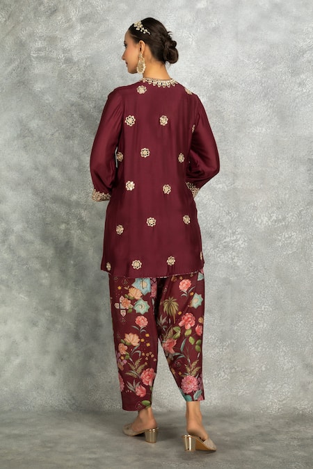 Shop Tanu Malhotra Wine Cotton, Silk, Organza Embroidery, Gota Kurta And Floral Print Salwar Pant Set Online at Aza Fashions Shop_Tanu Malhotra_Wine Cotton, Silk, Organza Embroidery, Gota Kurta And Floral Print Salwar Pant Set _Online_at_Aza_Fashions