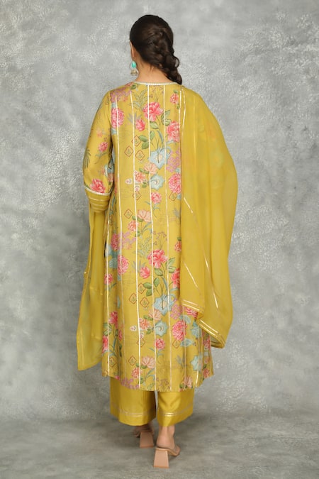 Shop Tanu Malhotra Green Cotton, Silk, Organza Embroidery, Lace, Gota Patti Round Kurta And Pant Set at Aza Fashions Shop_Tanu Malhotra_Green Cotton, Silk, Organza Embroidery, Lace, Gota Patti Round Kurta And Pant Set _at_Aza_Fashions