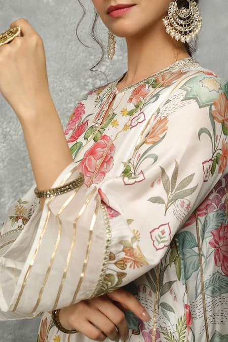 Buy Tanu Malhotra White Cotton, Silk, Organza Embroidery, Gota Patti, Lace Round Neck Kurta Set Buy_Tanu Malhotra_White Cotton, Silk, Organza Embroidery, Gota Patti, Lace Round Neck Kurta Set