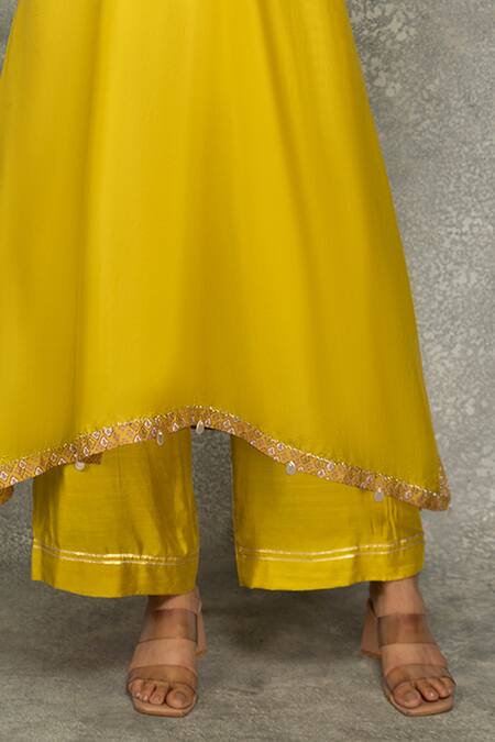 Buy Tanu Malhotra Green Silk, Modal Gota Patti, Pearls V-neck Floral Embroidered Kaftan With Pant Online at Aza Fashions Buy_Tanu Malhotra_Green Silk, Modal Gota Patti, Pearls V-neck Floral Embroidered Kaftan With Pant_Online_at_Aza_Fashions