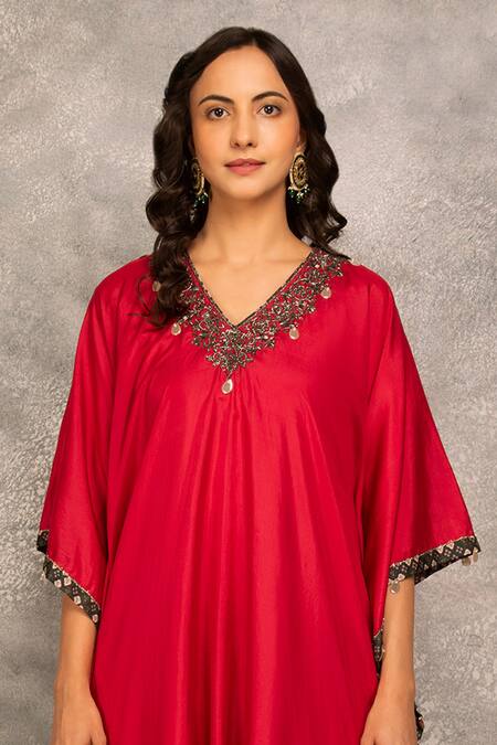 Tanu Malhotra_Pink Silk, Modal Gota Patti, Embroidery V-neck Floral Kaftan And Pant Set_Online_at_Aza_Fashions