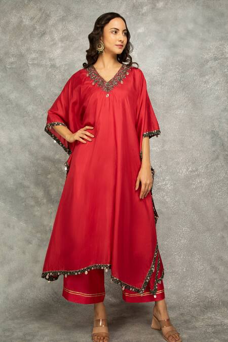 Tanu Malhotra_Pink Silk, Modal Gota Patti, Embroidery V-neck Floral Kaftan And Pant Set_at_Aza_Fashions