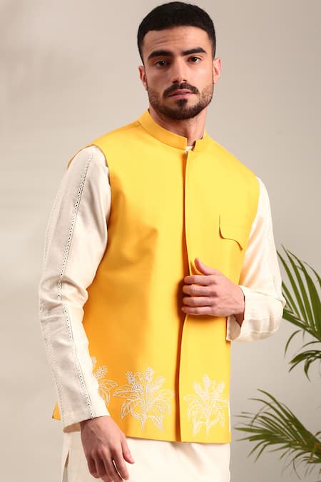 Buy_Mayank Modi - Men_Yellow Silk, Cotton Embroidery Floral Thread Bundi Set 