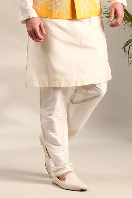 Shop_Mayank Modi - Men_Yellow Silk, Cotton Embroidery Floral Thread Bundi Set 