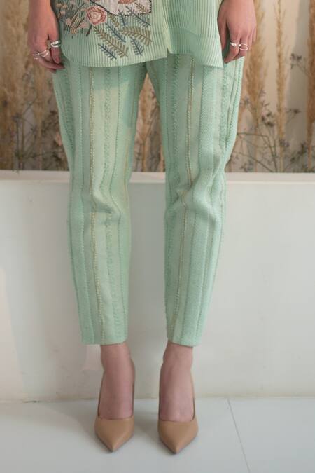 Buy Oja Green Linen, Canvas Embroidery Collared Palm Tree Applique Work Kurta With Pant Online at Aza Fashions Buy_Oja_Green Linen, Canvas Embroidery Collared Palm Tree Applique Work Kurta With Pant _Online_at_Aza_Fashions