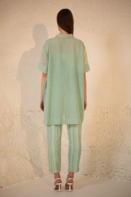 Shop Oja Green Linen, Handloom Cotton Embroidery Floral Applique Work Shirt With Pant at Aza Fashions Shop_Oja_Green Linen, Handloom Cotton Embroidery Floral Applique Work Shirt With Pant _at_Aza_Fashions