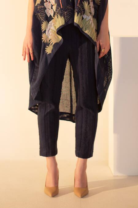 Buy Oja Blue Linen, Jersey, Handloom Cotton Flora Knit Applique Work Kurta With Pant Online at Aza Fashions Buy_Oja_Blue Linen, Jersey, Handloom Cotton Flora Knit Applique Work Kurta With Pant _Online_at_Aza_Fashions