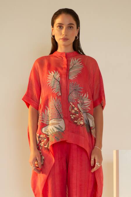 Oja_Red Linen, Handloom Cotton Embroidery Leaf Crochet Patch Work Kurta With Pant _Online_at_Aza_Fashions