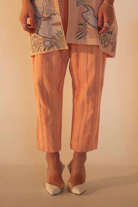 Buy_Oja_Pink Linen, Handloom Cotton Nature Motif Applique Work Kurta With Pant _Online_at_Aza_Fashions