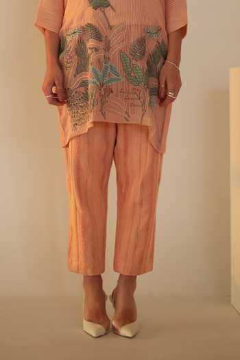 Buy_Oja_Pink Linen Embroidery Collared Nature Motif Kurta With Pant _Online_at_Aza_Fashions