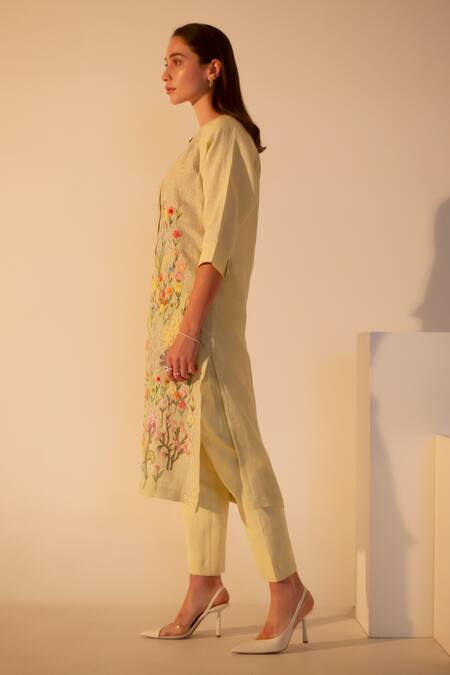 Oja Yellow Gingham, Linen Sequins, Beads Floral Embroidered High Low Kurta With Pant Online at Aza Fashions Oja_Yellow Gingham, Linen Sequins, Beads Floral Embroidered High Low Kurta With Pant _Online_at_Aza_Fashions