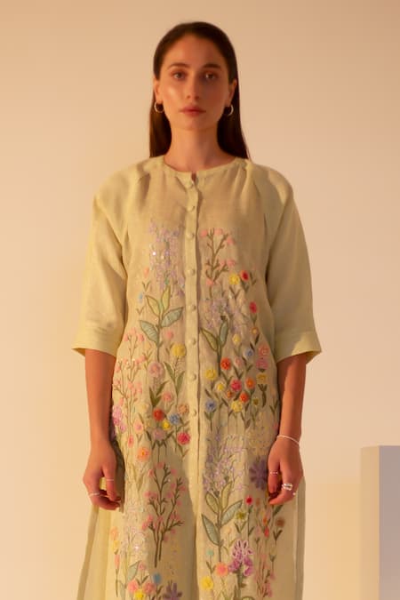 Buy Oja Yellow Gingham, Linen Sequins, Beads Floral Embroidered High Low Kurta With Pant Online at Aza Fashions Buy_Oja_Yellow Gingham, Linen Sequins, Beads Floral Embroidered High Low Kurta With Pant _Online_at_Aza_Fashions