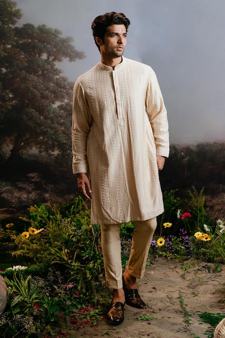 YAJY by Aditya Jain Ivory Silk Embroidery Resham Danta Kurta With Trouser 