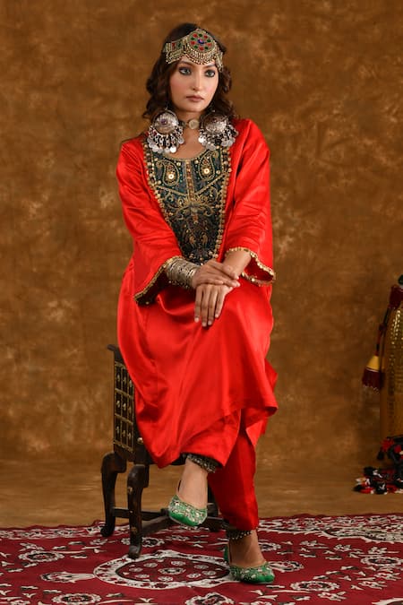 Ekavira_Red Silk Cut Work, Embroidery Round Neck Kurta Salwar Set _at_Aza_Fashions