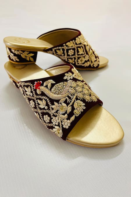 Shop Shiveen Shiveen Maroon Zardozi Amalaki Embroidered Heels at Aza Fashions Shop_Shiveen Shiveen_Maroon Zardozi Amalaki Embroidered Heels _at_Aza_Fashions