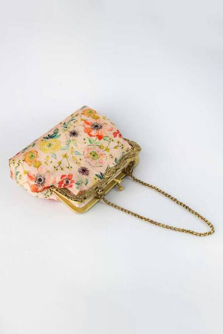 Vareli Bafna_Pink Bagh Vintage Print Clutch _Online_at_Aza_Fashions