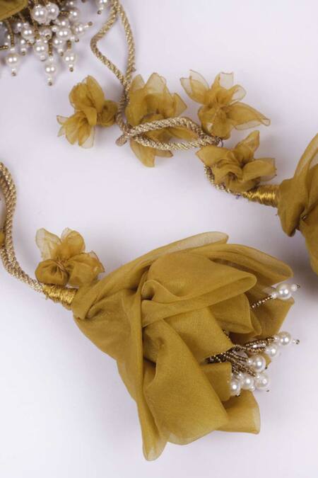 Buy_Vareli Bafna_Pink Cut Work, Pearls Gulabi Quartz Kundan Bloom Embroidered Potli Bag _Online_at_Aza_Fashions