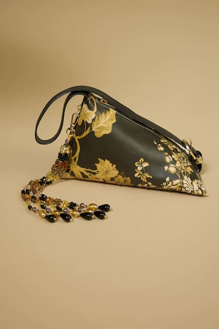 The Garnish Company Aasir Floral Print Triangular Bag 