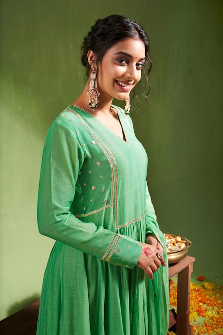 Shop Almaari By Pooja Patel Green Chanderi, Silk Gota Patti V-neck Vibha Embroidered Anarkali Pant Set Online at Aza Fashions Shop_Almaari By Pooja Patel_Green Chanderi, Silk Gota Patti V-neck Vibha Embroidered Anarkali Pant Set _Online_at_Aza_Fashions
