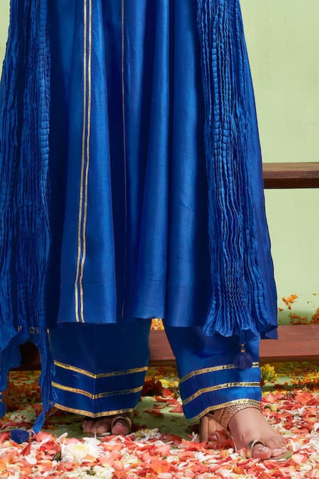 Buy Almaari By Pooja Patel Blue Chanderi Silk Gota Patti, Embroidery High Neck Saumya Anarkali Pant Set Online at Aza Fashions Buy_Almaari By Pooja Patel_Blue Chanderi Silk Gota Patti, Embroidery High Neck Saumya Anarkali Pant Set _Online_at_Aza_Fashions