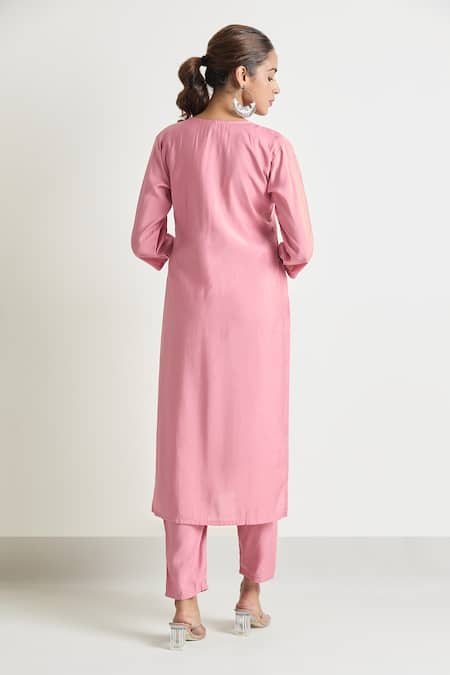 Samyukta Singhania Zardozi Embroidered Kurta Set 