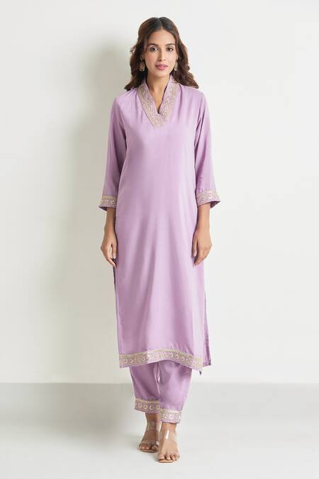 Samyukta Singhania Purple Viscose, , Satin Embroidery, Lace V-neck Sleeve Kurta Set Online at Aza Fashions Samyukta Singhania_Purple Viscose, , Satin Embroidery, Lace V-neck Sleeve Kurta Set_Online_at_Aza_Fashions