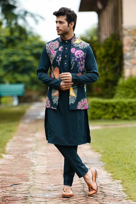 Courtyard By Abhi Green Lycra Embroidery, Cut Work, Sequins, Zari Floral Bundi And Kurta Set Online at Aza Fashions Courtyard By Abhi_Green Lycra Embroidery, Cut Work, Sequins, Zari Floral Bundi And Kurta Set _Online_at_Aza_Fashions