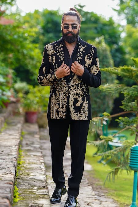 Shop Courtyard By Abhi Black Lycra Pearls, Zari Architectural Embroidered Blazer Set Online at Aza Fashions Shop_Courtyard By Abhi_Black Lycra Pearls, Zari Architectural Embroidered Blazer Set _Online_at_Aza_Fashions